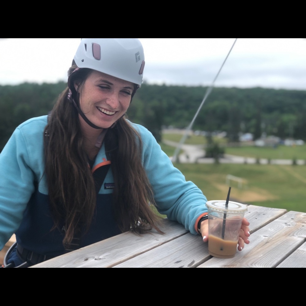 Meet your Posher, Jenah